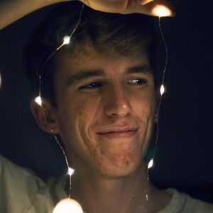 Meet your Posher, Rhys